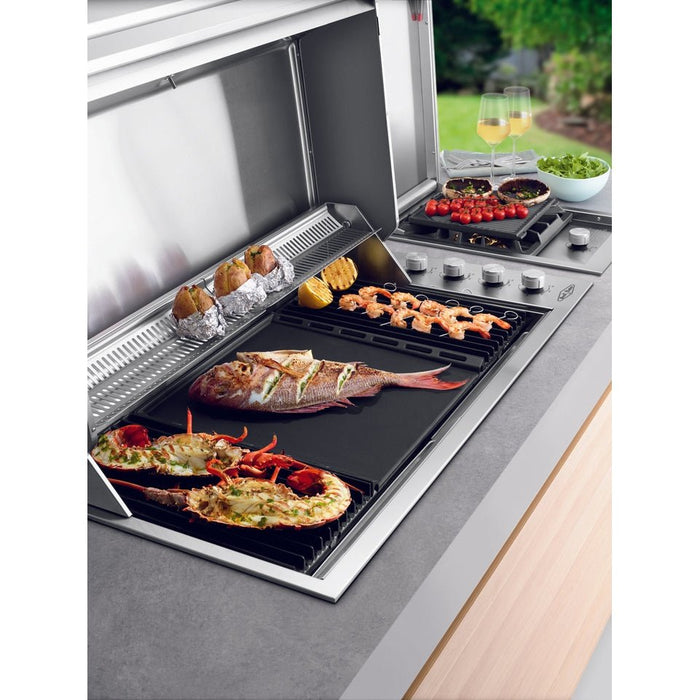 Beefeater Proline Series 6 Burner BBQ with Roasting Hood Built-in Barbecue