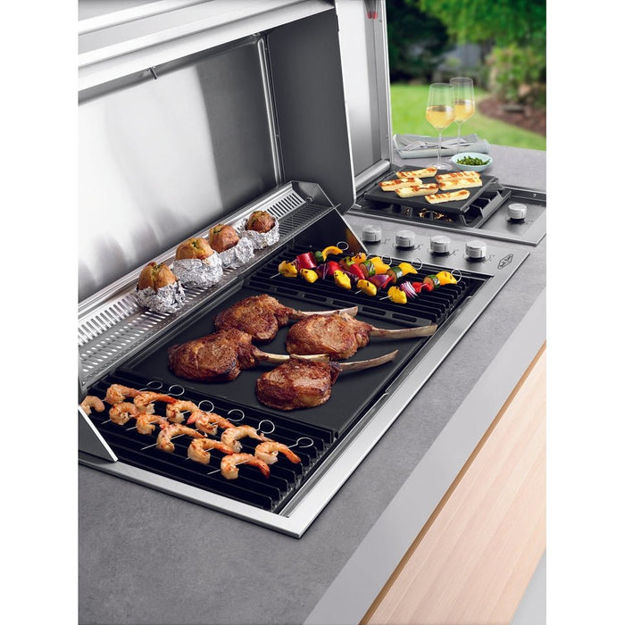 Beefeater Proline Series 6 Burner BBQ with Roasting Hood Built-in Barbecue