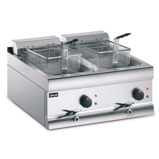 Lincat Silverlink 600 Electric Counter-top Twin Tank Fryer - 2 Baskets - W 600 mm - 2 x 3.0 kW